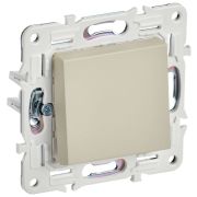 SKANDY Выключатель 1-клавишный проходной 10А SK-V02B бежевый IEK