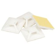 Площадка самоклеящаяся 20х20 белая под хомуты (100шт)