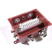 Коробка с зажимами наборными КЗНС-08 УХЛ1,5  IP65  латунный ввод ГОФРОМАТИК