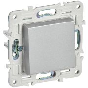 SKANDY Выключатель 1-клавишный проходной 10А SK-V02S серебряный IEK